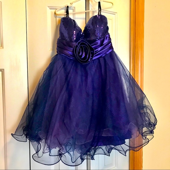 David’s Bridal speechless mini prom dress size 5 - Picture 1 of 3